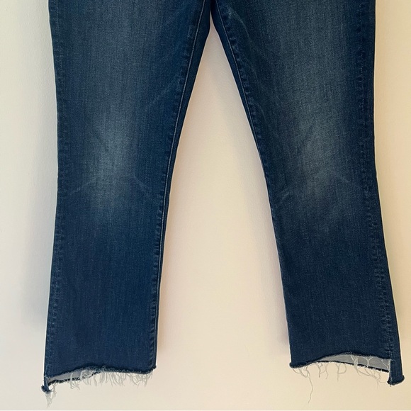 Mother Jeans Insider Crop Step Fray Size 28 Teaming Up Wash Blue Denim Premium - Picture 4 of 12